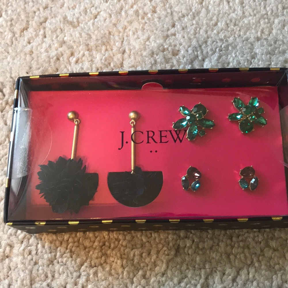 NWT Jcrew earring set.
